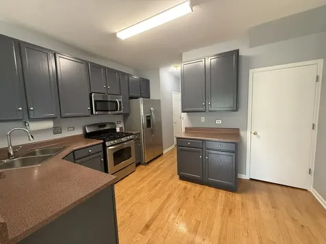 2250 Stoughton Drive Aurora IL 60502
