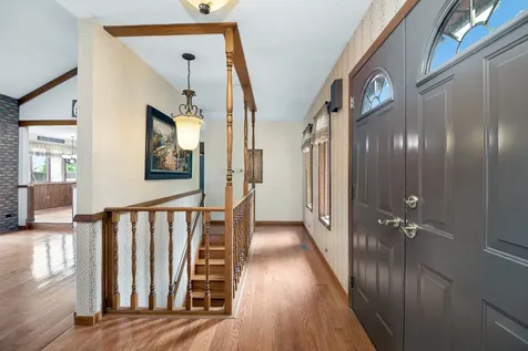 6229 Darline Drive St. Anne IL 60964