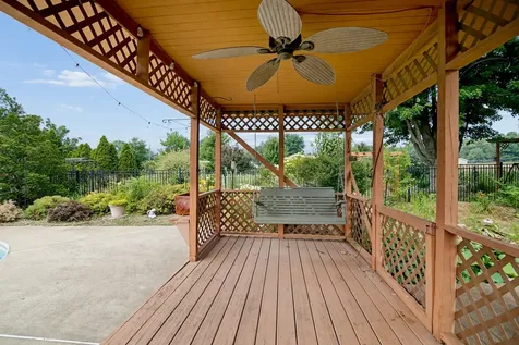 6229 Darline Drive St. Anne IL 60964