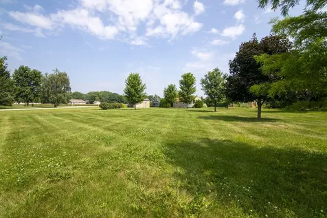 6229 Darline Drive St. Anne IL 60964