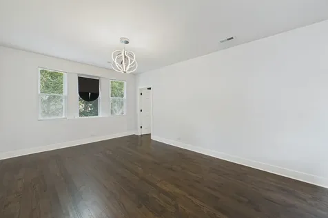 7919 South Ellis Avenue Chicago IL 60619