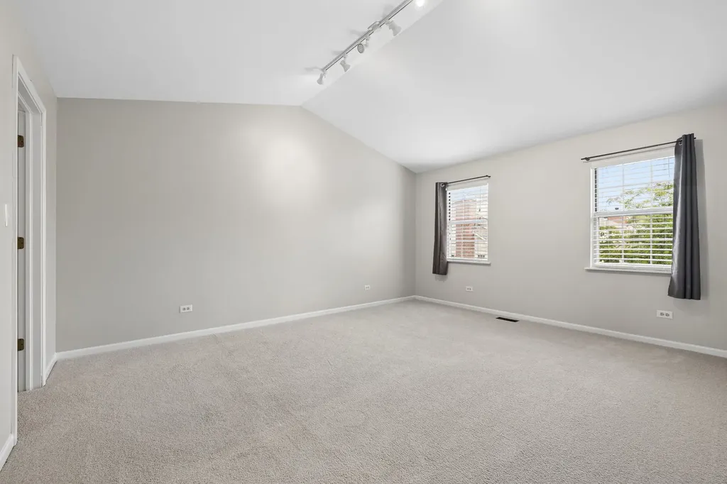 97 Cammeron Court Aurora IL 60504