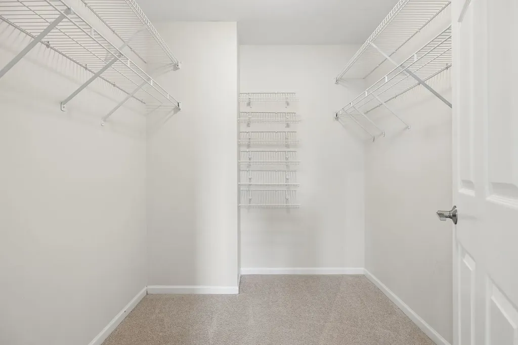 97 Cammeron Court Aurora IL 60504