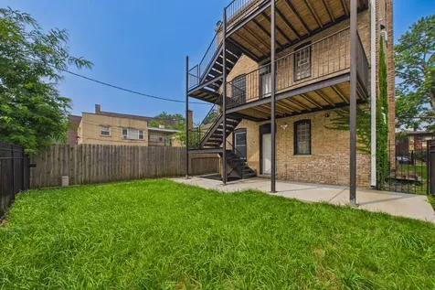 7919 South Ellis Avenue Chicago IL 60619