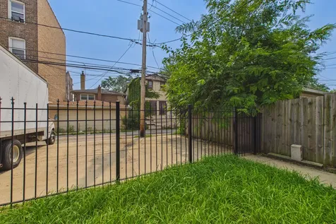 7919 South Ellis Avenue Chicago IL 60619