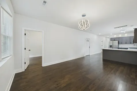 7919 South Ellis Avenue Chicago IL 60619