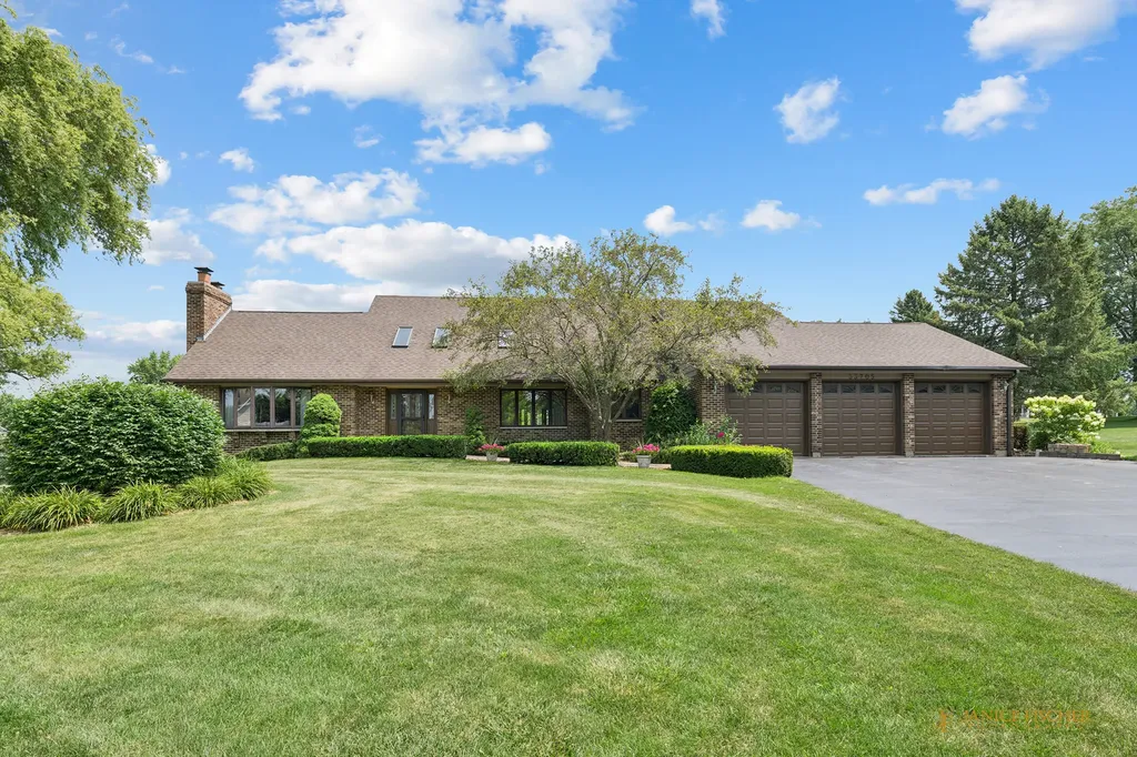 33705 Creek Court Ingleside IL 60041