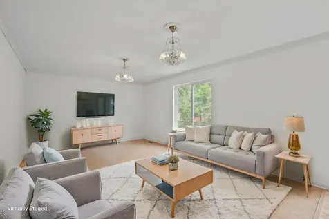280 Persimmon Court Round Lake Beach IL 60073