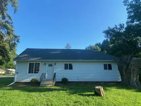 201 West 3rd Street Streator IL 61364
