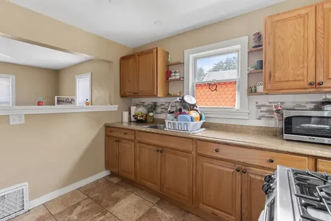 1112 Dalbigne Street Belvidere IL 61008