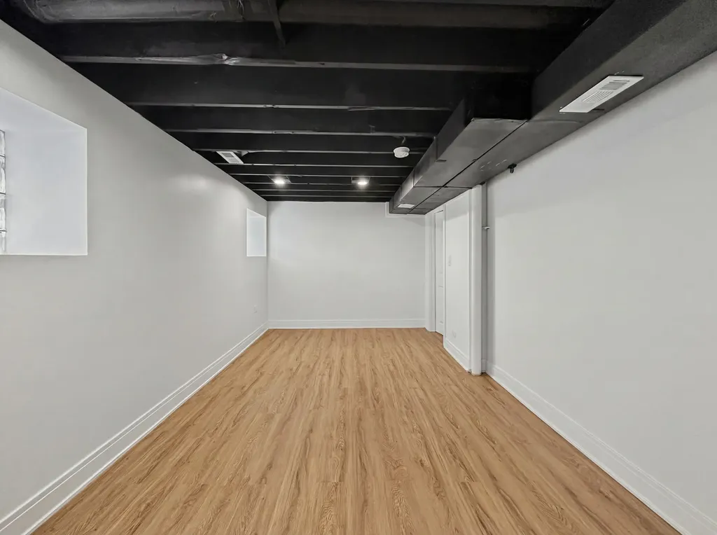 6600 South Washtenaw Avenue Chicago IL 60629