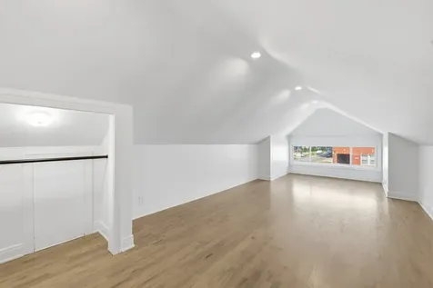 6600 South Washtenaw Avenue Chicago IL 60629