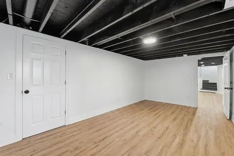 6600 South Washtenaw Avenue Chicago IL 60629