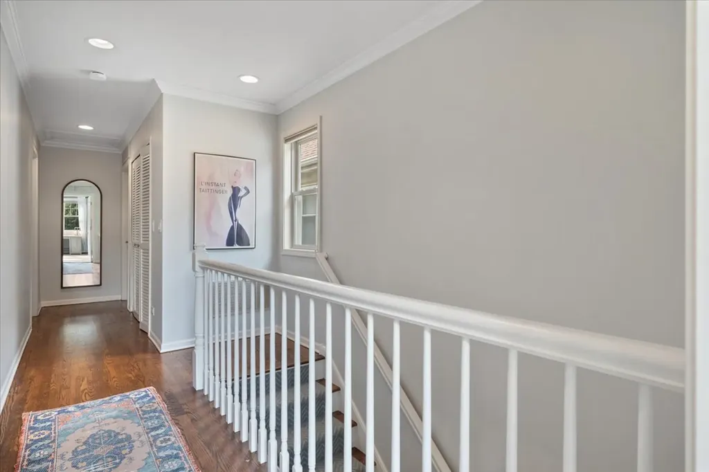 4008 North Kolmar Avenue Chicago IL 60641
