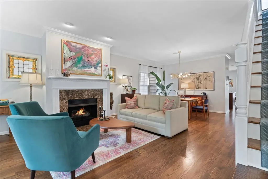 4008 North Kolmar Avenue Chicago IL 60641