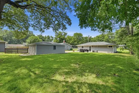 1923 Roberts Street Wilmington IL 60481