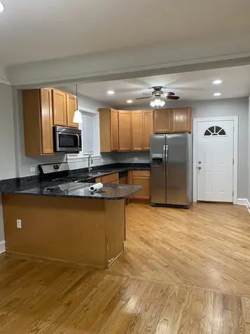 7912 Karlov Avenue Skokie IL 60076