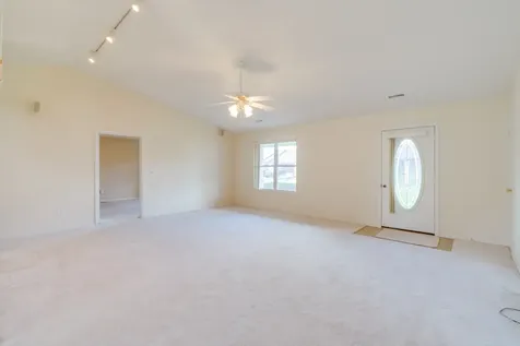 2213 Darren Drive Marion IL 62959