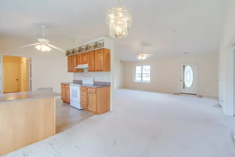 2213 Darren Drive Marion IL 62959
