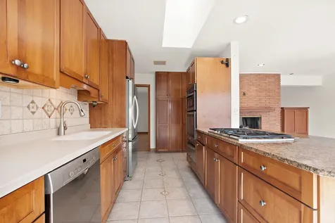 2708 Hawthorne Lane Flossmoor IL 60422