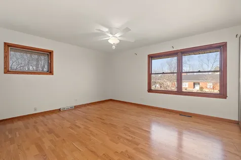 2708 Hawthorne Lane Flossmoor IL 60422