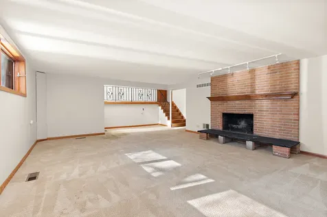 2708 Hawthorne Lane Flossmoor IL 60422