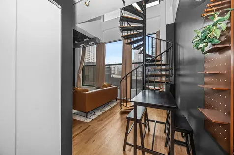 633 South Plymouth Court Chicago IL 60605