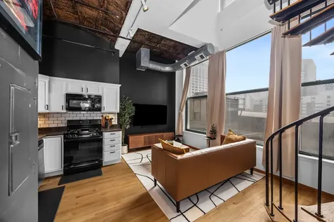 633 South Plymouth Court Chicago IL 60605