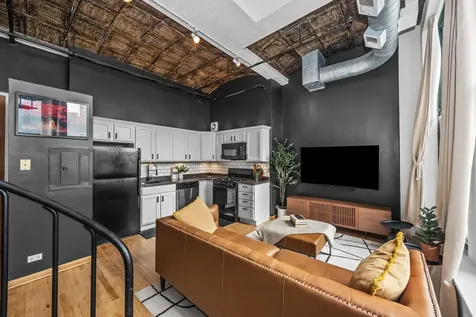 633 South Plymouth Court Chicago IL 60605