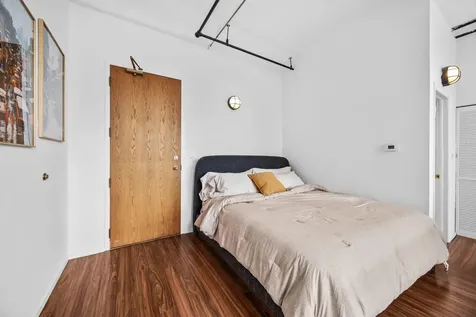633 South Plymouth Court Chicago IL 60605