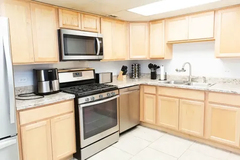14525 Walden Court Oak Forest IL 60452