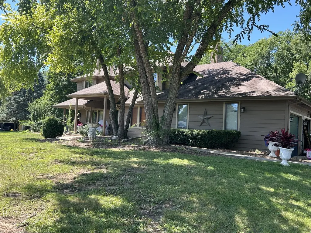 7701 Old Post Road Crystal Lake IL 60014