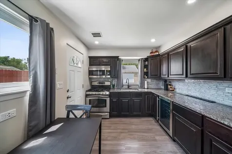 5328 9TH Avenue Countryside IL 60525