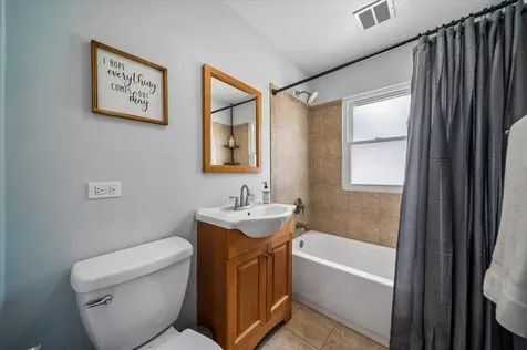 5328 9TH Avenue Countryside IL 60525