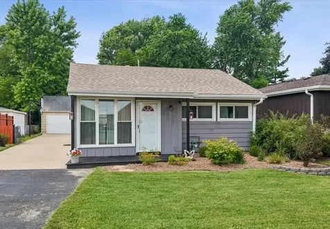 5328 9TH Avenue Countryside IL 60525