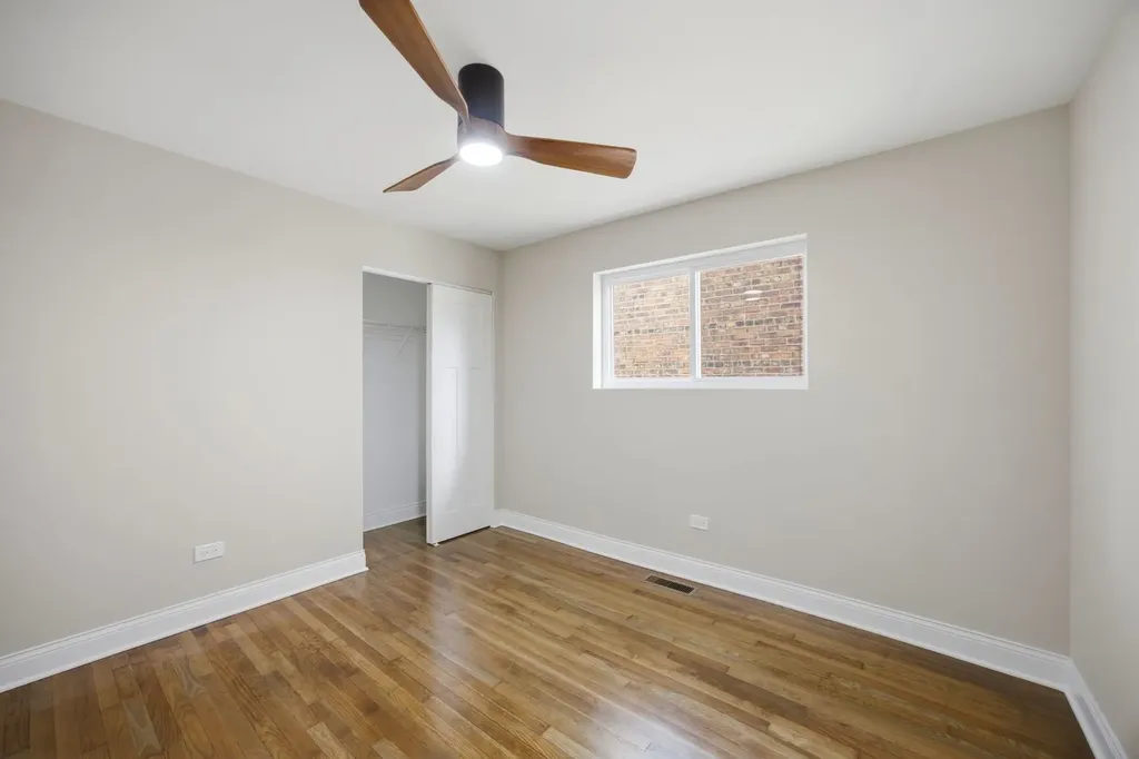 9118 South Wallace Street Chicago IL 60620