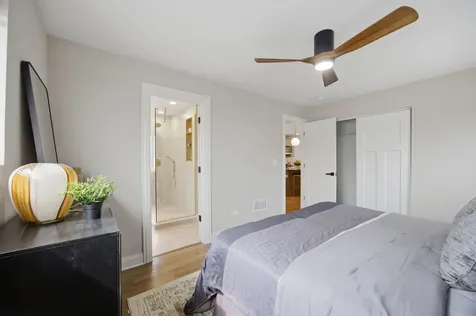 9118 South Wallace Street Chicago IL 60620