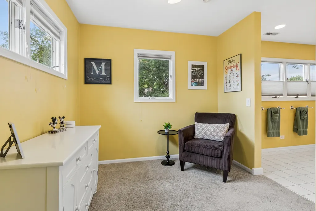 1705 Glenview Avenue Park Ridge IL 60068