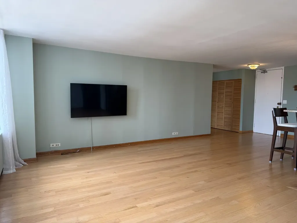655 West Irving Park Road Chicago IL 60613