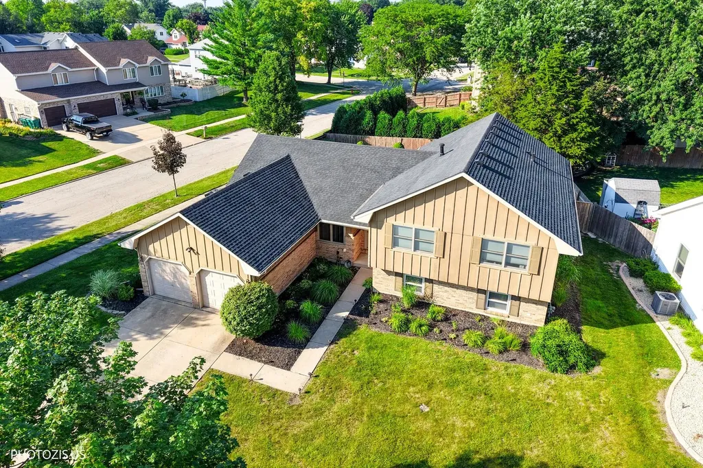 2913 Vimy Ridge Drive Joliet IL 60435