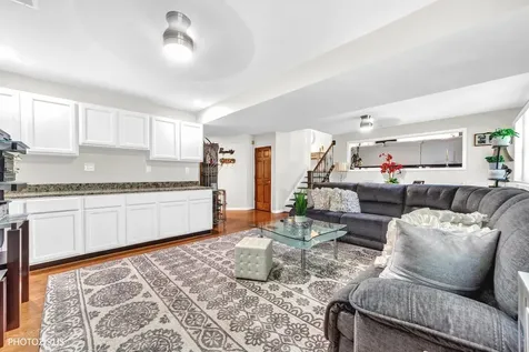 2913 Vimy Ridge Drive Joliet IL 60435