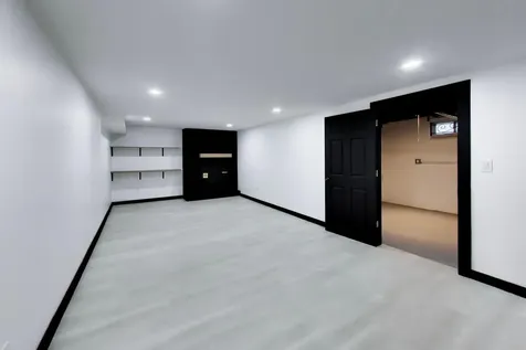 1619 Elizabeth Avenue North Chicago IL 60064