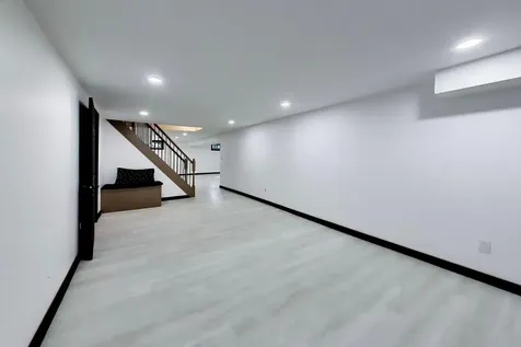 1619 Elizabeth Avenue North Chicago IL 60064