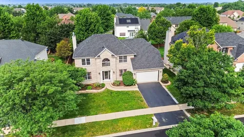 2095 Rockland Drive Aurora IL 60503