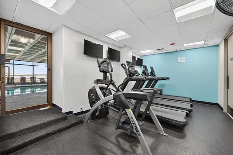 2650 North Lakeview Avenue Chicago IL 60614