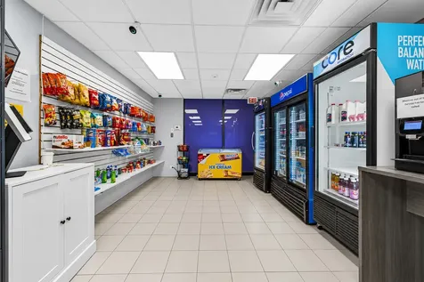 2650 North Lakeview Avenue Chicago IL 60614