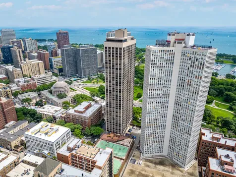 2650 North Lakeview Avenue Chicago IL 60614