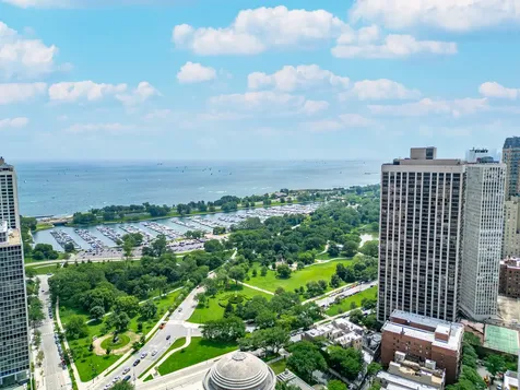 2650 North Lakeview Avenue Chicago IL 60614