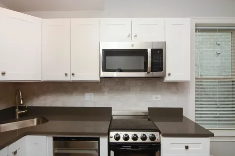 640 West Wrightwood Avenue Chicago IL 60614