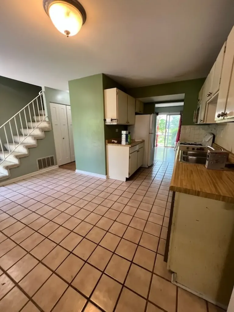 2637 Oakshire Court Aurora IL 60502